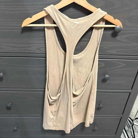 Gymshark Tank - Picture 2 of 5